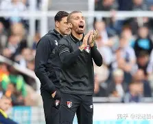 关于沃尔夫斯堡主帅下课，球队换帅迎来新气象的信息